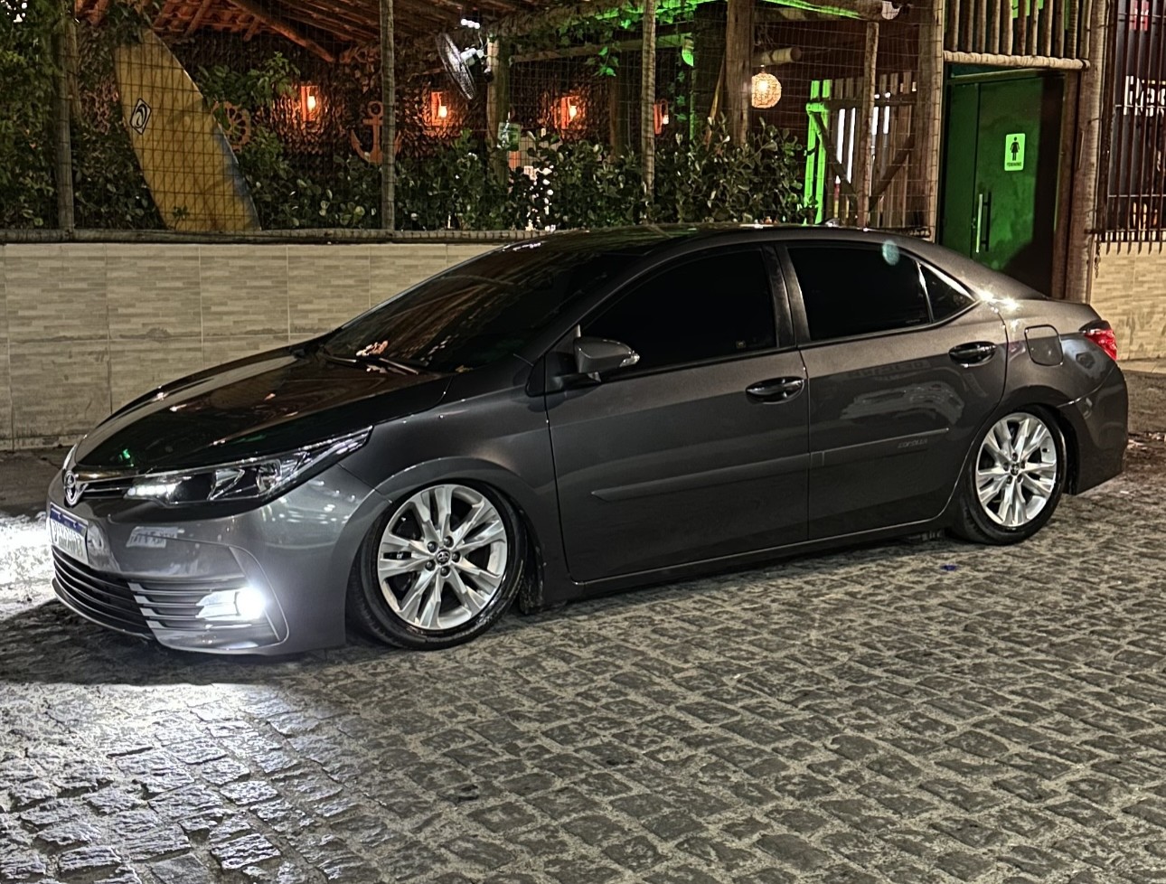 S1000RR OU COROLLA XEI