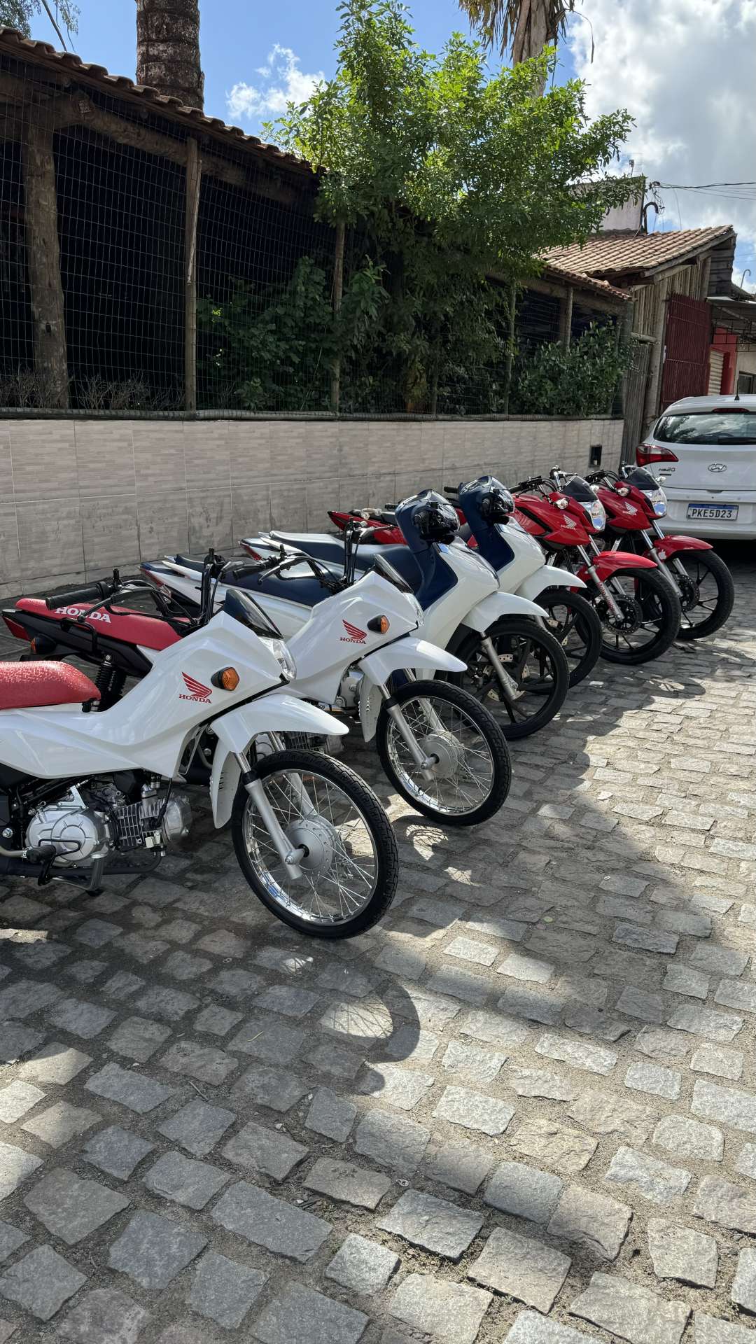 BMW R 1250 GS + 6 MOTOS NOS PREMIADOS